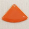Sequin Emaillé en résine époxy triangle arrondi 18x25mm - Orange