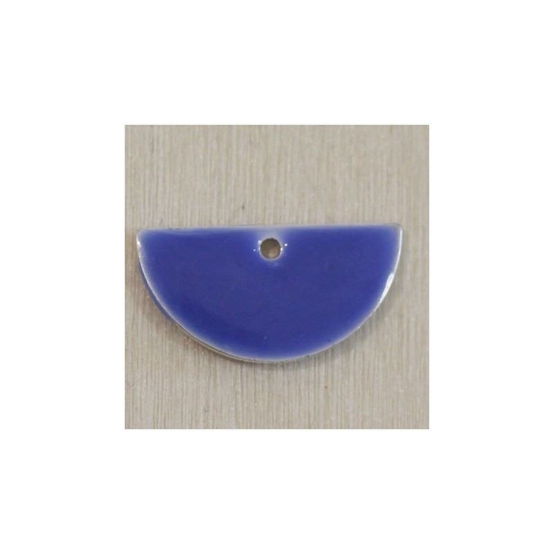 Sequin Emaillé en résine époxy demi-lune 16x8mm - Bleu Violet