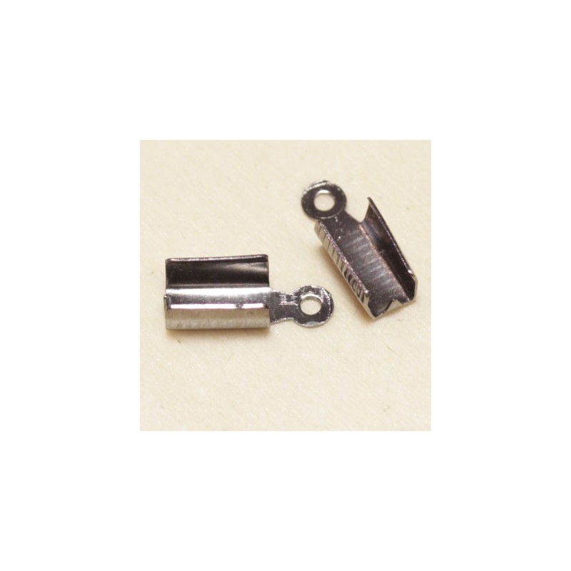 Embout serre-fil 4mm - Hématite Forme Carrée Striée - La Paire