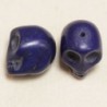 Perle en pierre naturelle ou Gemme - Howlite teintée Bleu Foncé - Tête de Mort - 17*17mm