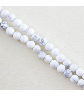 Fil de 38cm en Perles en pierre naturelle - Howlite - 4mm