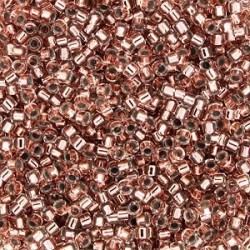 DB0037 Miyuki Delica 11/0 - Copper Lined Crystal - 5,4g