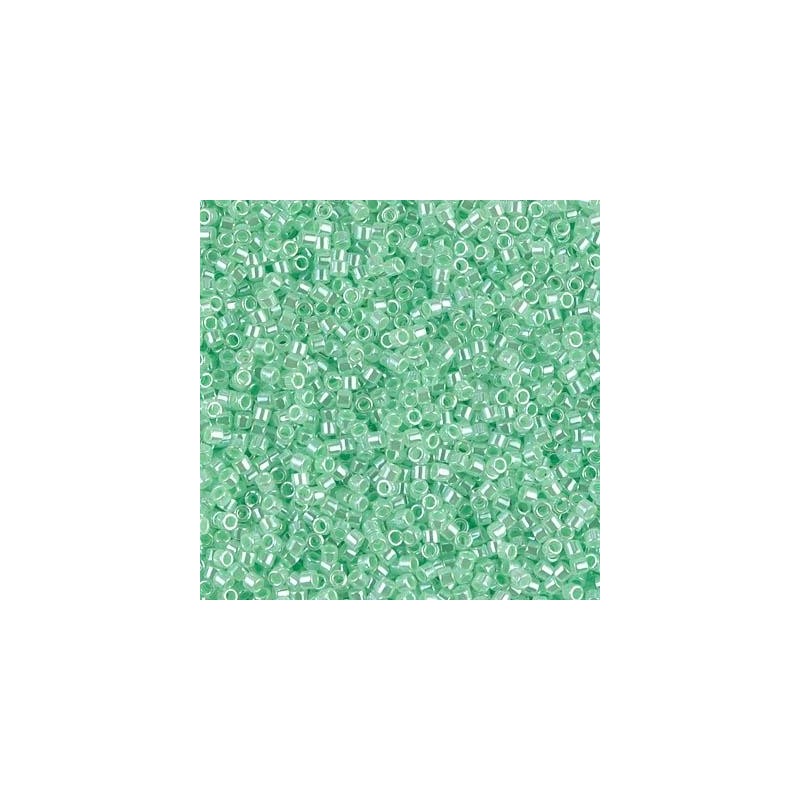 DB0237 Miyuki Delica 11/0 - Mint Green Ceylon - 5,4g