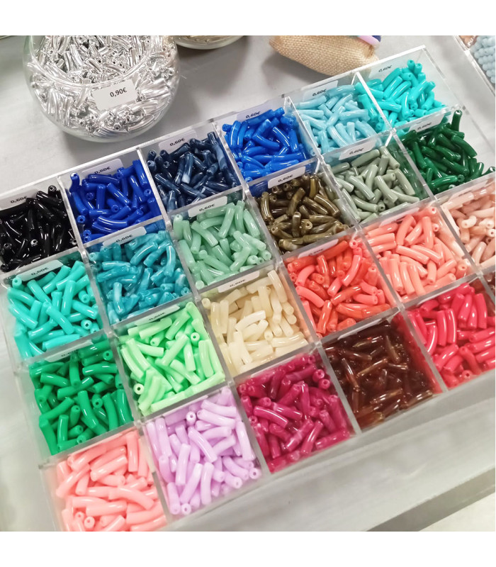 grand choix de nuances en perles tubes mini incurvés